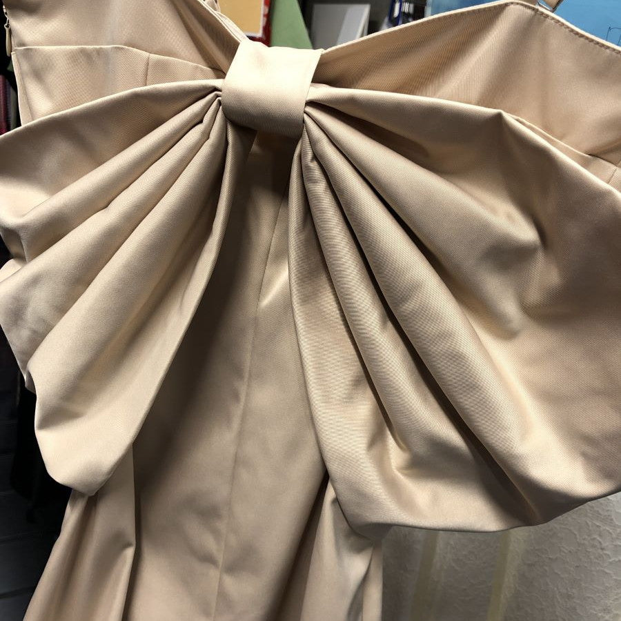 リボン オフショル タイト パーティードレス(Sサイズ/ベージュ/DRESS LAB(ドレスラボ))USED