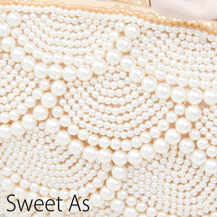 パール調ビーズ華やかクラッチバッグ(Fサイズ/ベージュ/Sweet As(スウィートアズ))USED
