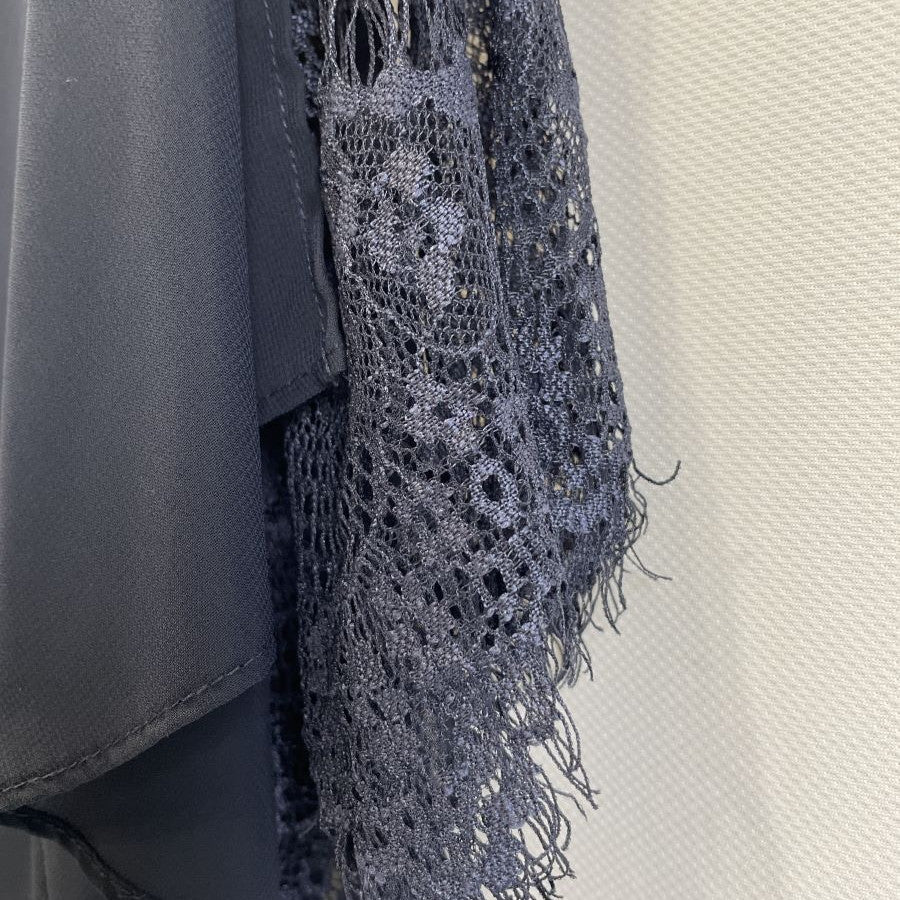 レース使いロングワンピースドレス(Mサイズ/ネイビー/trattoria(トラットリア))USED