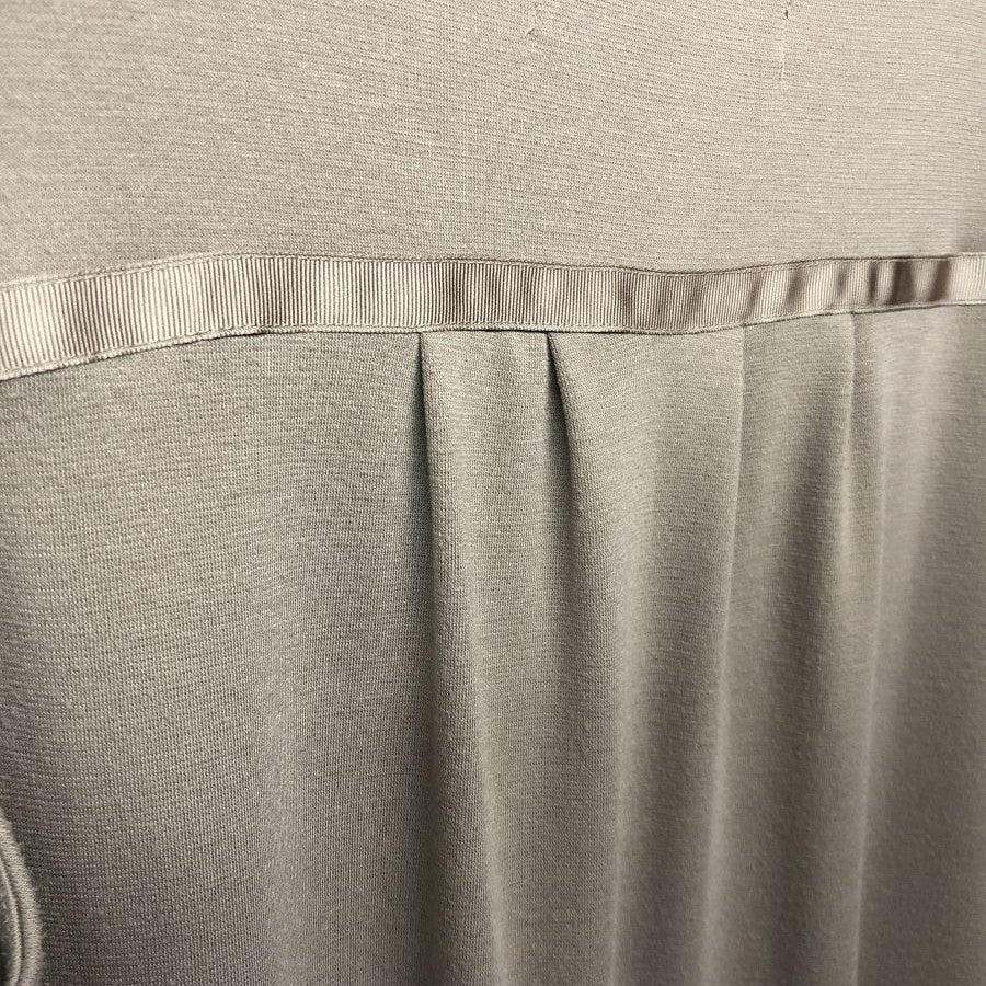 ボタニカル柄風タックワンピース(Mサイズ/ベージュ/Bou Jeloud(ブージュルード))USED