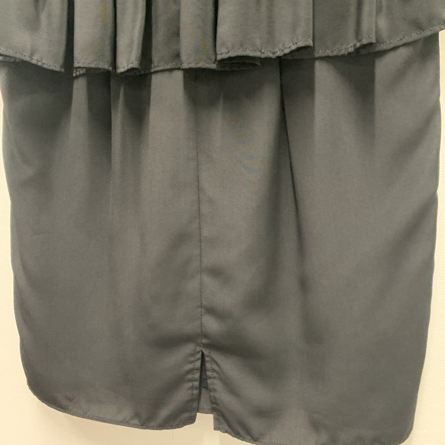ペプラムデザインドレス(Mサイズ/ブラック/BARNEYS NEWYORK(バーニーズ ニューヨーク)),春,秋,USED