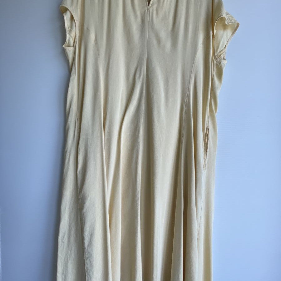 リネンキーネックワンピース(Mサイズ／イエロー／23区(ニジュウサンク))USED