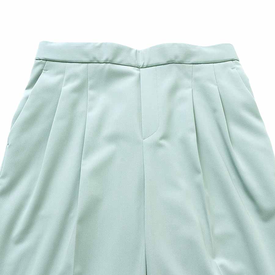 テーパードパンツ(Lサイズ／グリーン ／23区(ニジュウサンク))USED