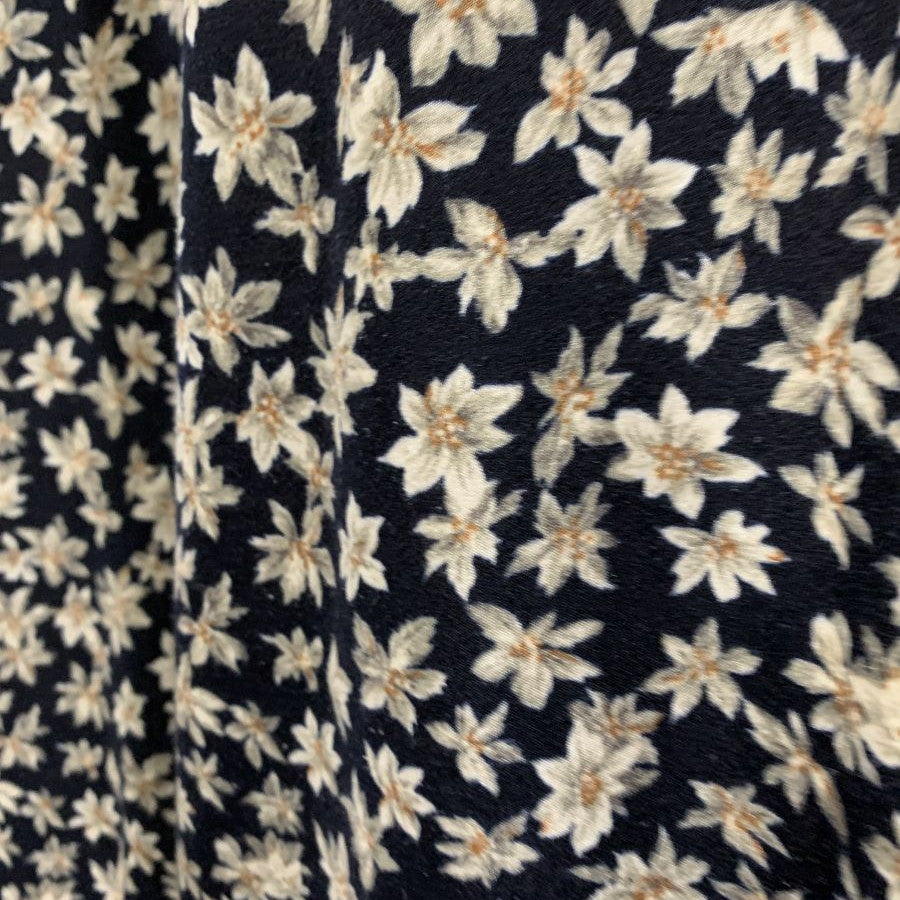 フラワープリントワンピース(Lサイズ／ブラック／J.PRESS(ジェイプレス))USED