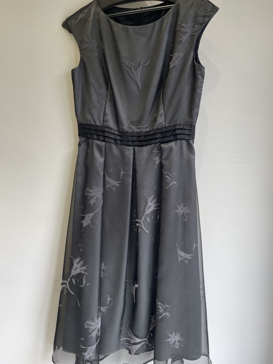 フラワーフロッキー ワンピース(Mサイズ／ブラック／Dear Princess(ディアプリンセス))USED