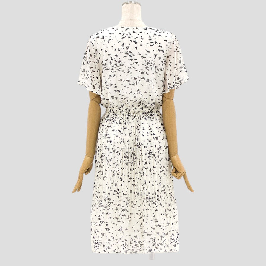 アニマルプリントワンピース(Mサイズ／ホワイト／FABIA(ファビア))USED