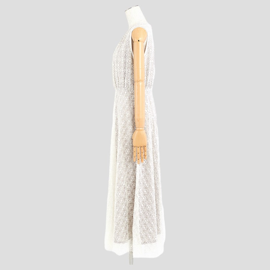 レースロングフレアワンピース(Mサイズ／ベージュ／anana(アナナ))USED