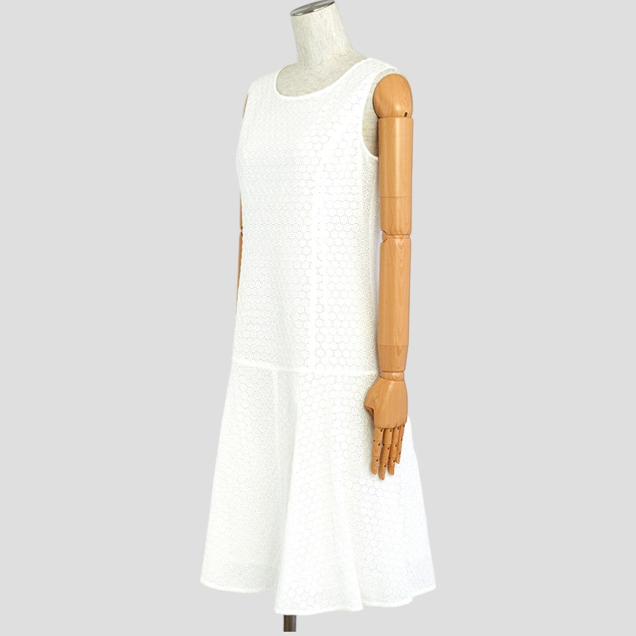 レースシャーリング裾フレアワンピース(Mサイズ／ホワイト／PLUSIV(プラッシヴ))USED