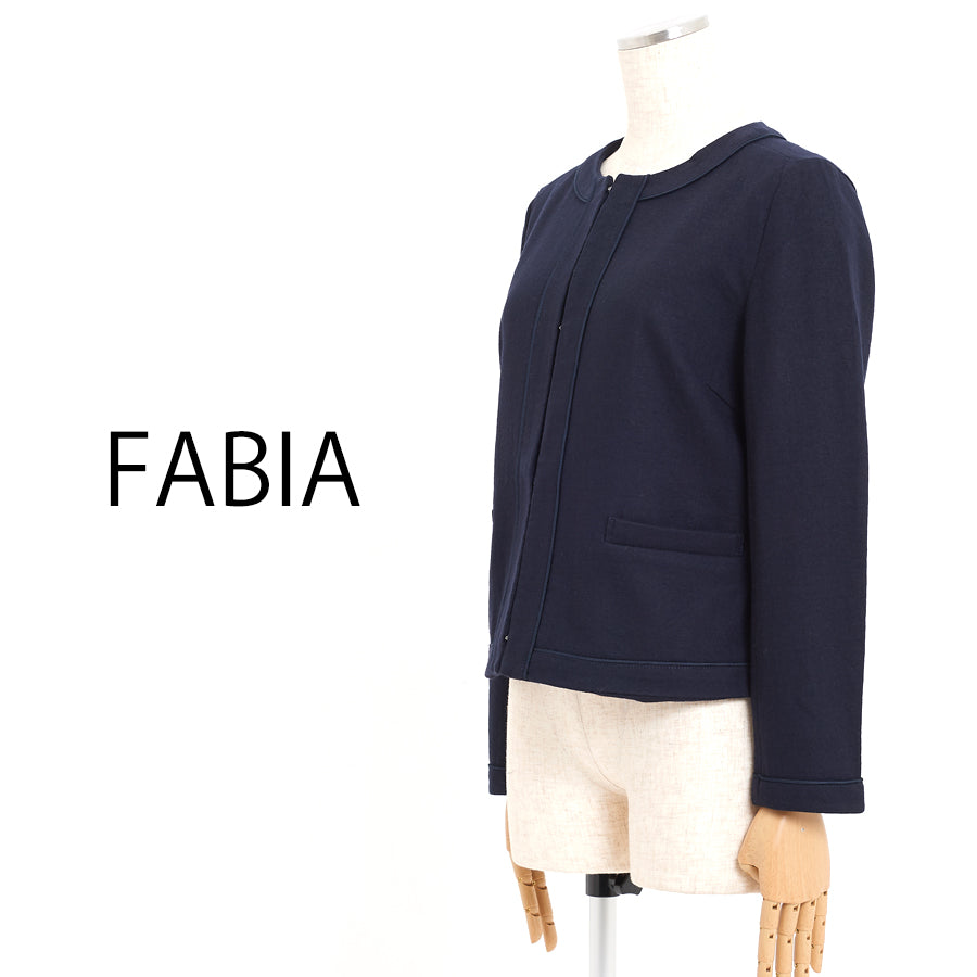 圧縮ウールノーカラージャケット(Mサイズ／ネイビー／FABIA(ファビア))