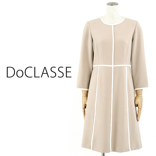 二重織ストレッチ・ラインワンピース(Lサイズ／ベージュ／DoCLASSE(ドゥクラッセ))