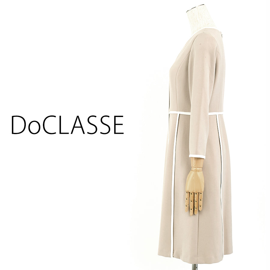 二重織ストレッチ・ラインワンピース(Lサイズ／ベージュ／DoCLASSE(ドゥクラッセ))